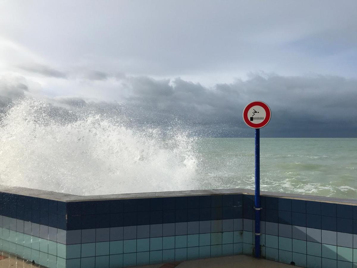 Villa Tremail - La Plage Au Pied De Votre Chambre Wimereux Zewnętrze zdjęcie